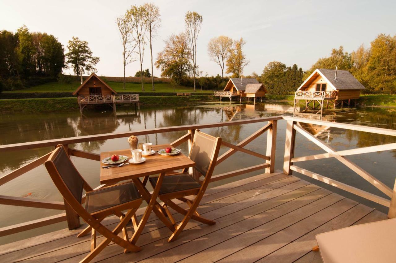 Aqualodge Hotel Insolite Ermeton-sur-Biert Екстер'єр фото